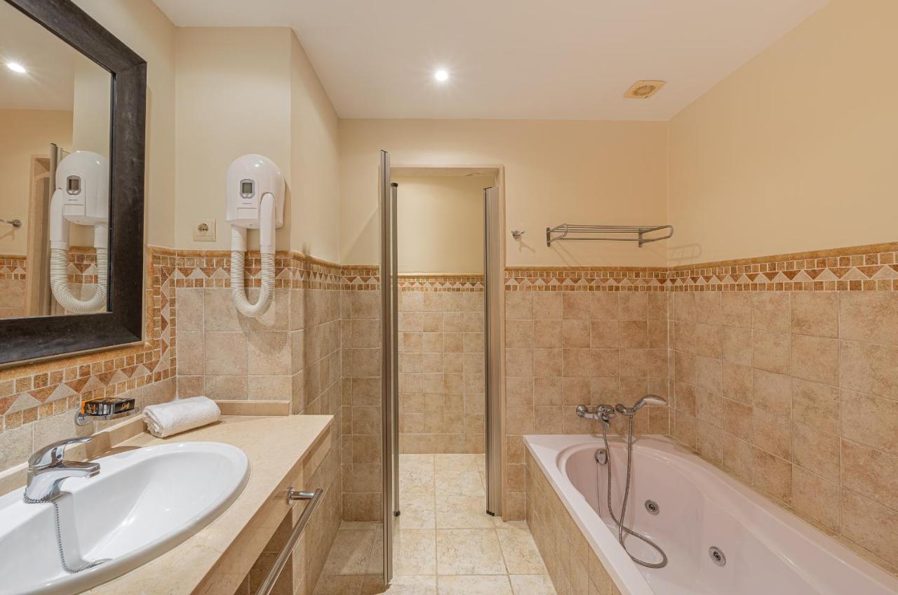 Mijas Costa, Apartment Near To Beach, Wyndham Malaga Luaran gambar